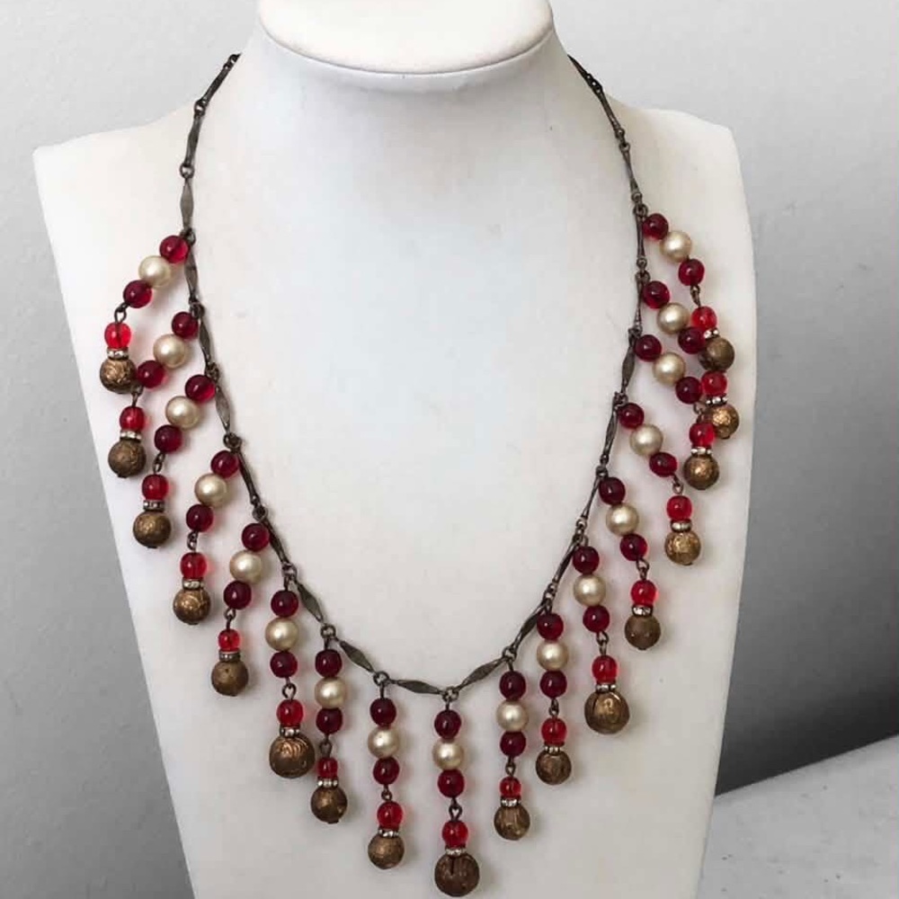 Vintage Art Deco-Style Faux Pearl Glass Bib Necklace